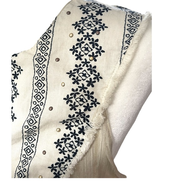 Knox Rose Tank Top - Picture 7 of 8